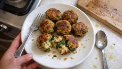 Quinoa-Spinat-Polpette: knusprige Bällchen fürs schnelle vegetarische Znacht